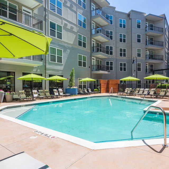 Live 8 West - Resort-style swimming pool 